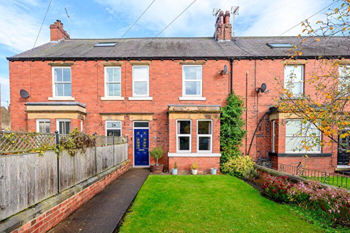 3 Bedroom Terraced House For Sale In Wetherby Road, Tadcaster, LS24