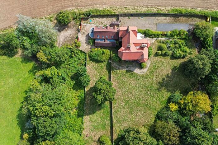 12 Bedroom Detached House For Sale In Mythe Road, Tewkesbury, Gloucestershire, GL20