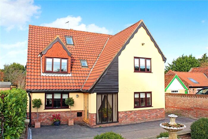 5 Bedroom Detached House For Sale In Sotterley Road, Hulver, Beccles, Suffolk, NR34