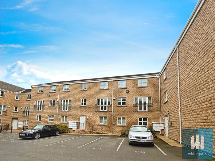 2 Bedroom Apartment To Rent In Croft Court, Mount Lane, Brighouse, West Yorkshire, HD6