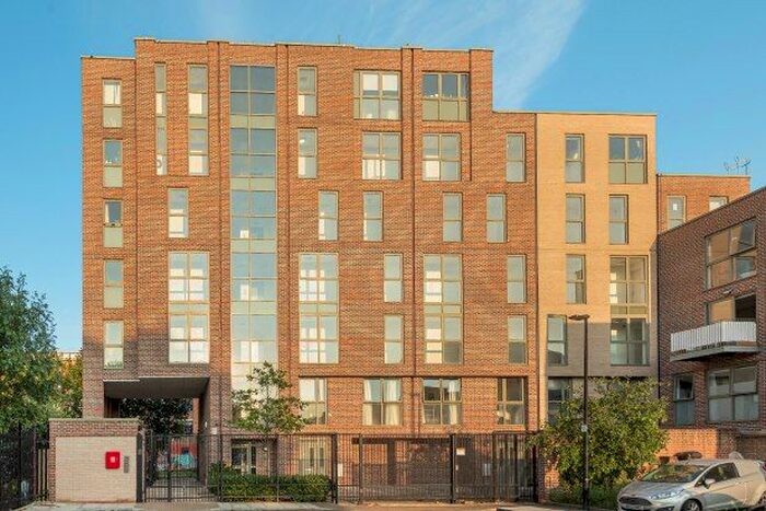 2 Bedroom Flat To Rent In Essian Street, London, E1