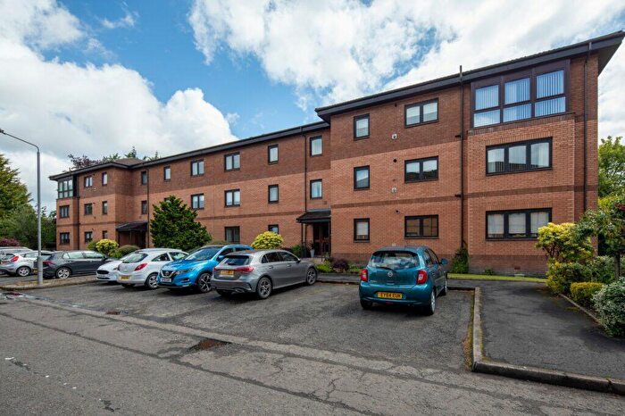 2 Bedroom Apartment For Sale In The Pines, Millholm Road, Cathcart, G44