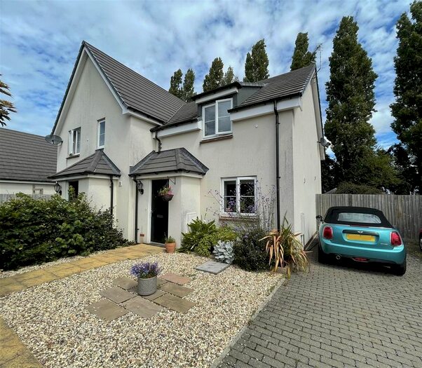 2 Bedroom Semi-Detached House For Sale In Strawberry Field, Dursley, GL11