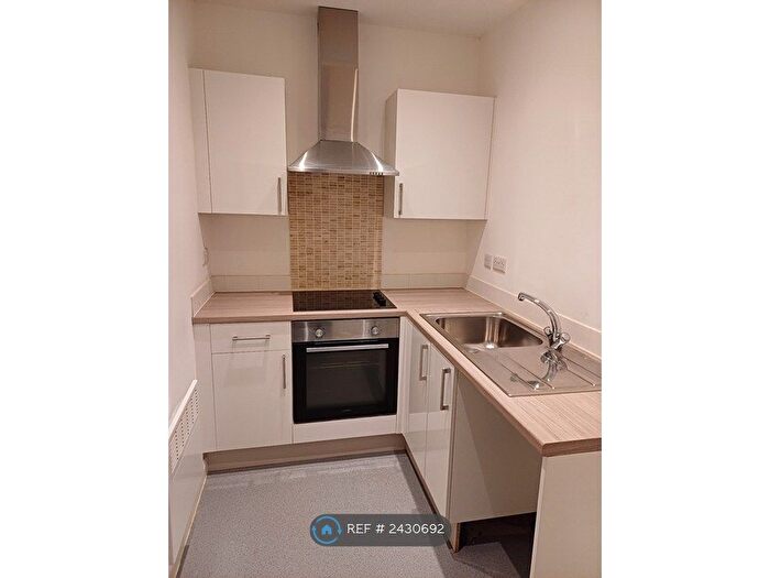 2 Bedroom Flat To Rent In Oaktree Apartments, Derby, DE21