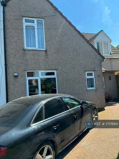 4 Bedroom Semi-Detached House To Rent In Jubilee Crescent, Sherburn Hill, Durham, DH6