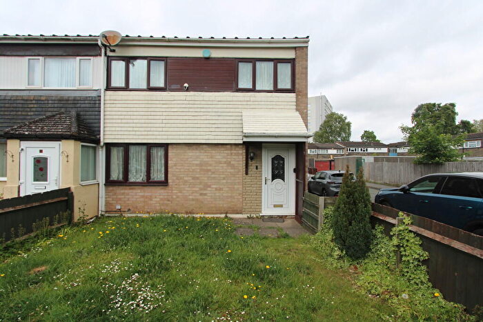 3 Bedroom End Of Terrace House For Sale In Lumley Grove, Birmingham, B37