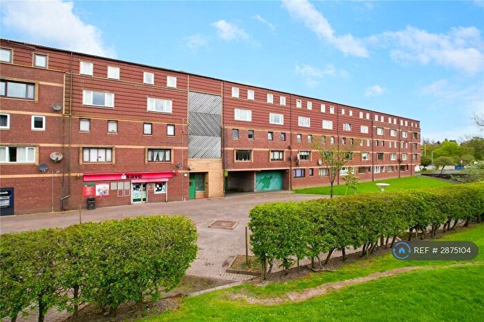 3 Bedroom Maisonette To Rent In Braehead Road, Cumbernauld, Glasgow, G67