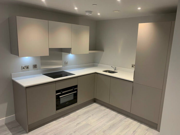 2 Bedroom Apartment To Rent In Steel House, The Metal Works, Slough, SL2