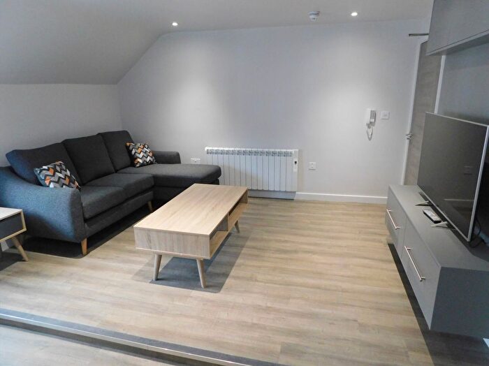 1 Bedroom Terraced House To Rent In Old Elvet, Durham City, DH1