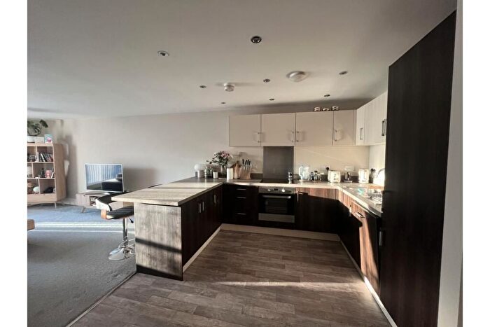 2 Bedroom Flat To Rent In Norville Drive, Stoke-On-Trent, ST1