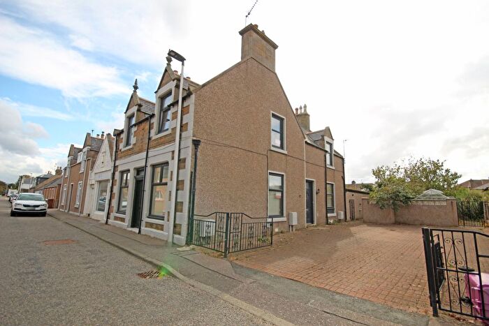 4 Bedroom End Terrace House For Sale In Land Street, Buckie, AB56