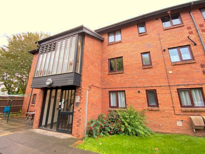 2 Bedroom Apartment To Rent In Staveley Court, Loughborough, Leics, LE11