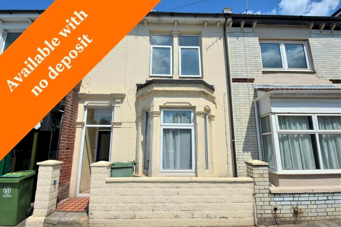 1 Bedroom Flat To Rent In New Road, Portsmouth, PO2