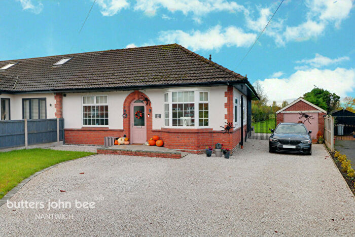 3 Bedroom Semi-Detached Bungalow For Sale In Dig Lane, Nantwich, CW5