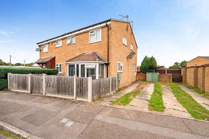1 Bedroom Semi-Detached House For Sale In Freehold Home With Car Driveway, ME8