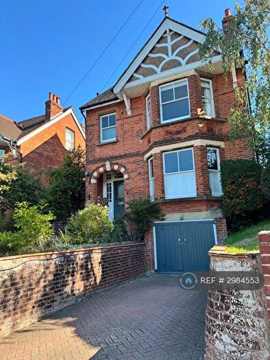5 Bedroom Detached House To Rent In Deerings Road, Reigate, RH2
