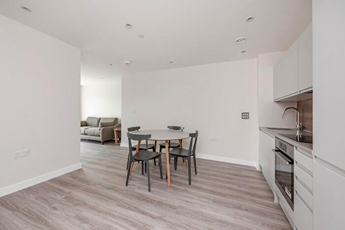 2 Bedroom Apartment To Rent In The Grain Store, Windsor Bridge Road, Bath, Somerset, BA2
