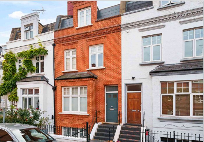 1 Bedroom Apartment For Sale In Meath Street, London, SW11