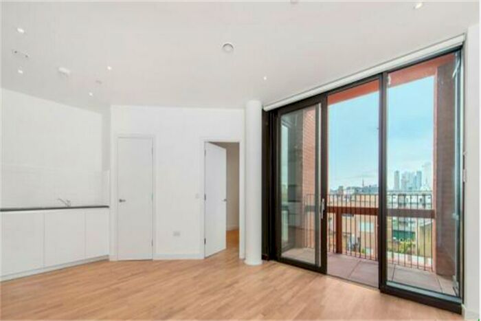 1 Bedroom Flat To Rent In Kingsland Road, London, E8