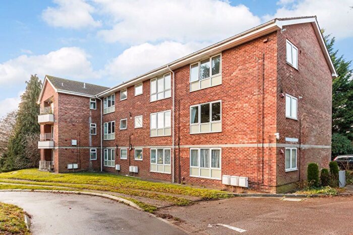 1 Bedroom Flat To Rent In Victoria Road, Osborne House Victoria Road, SP1