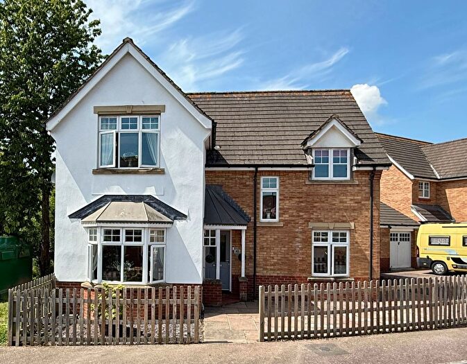 4 Bedroom Detached House To Rent In Summerleaze Crescent, Taunton, TA2