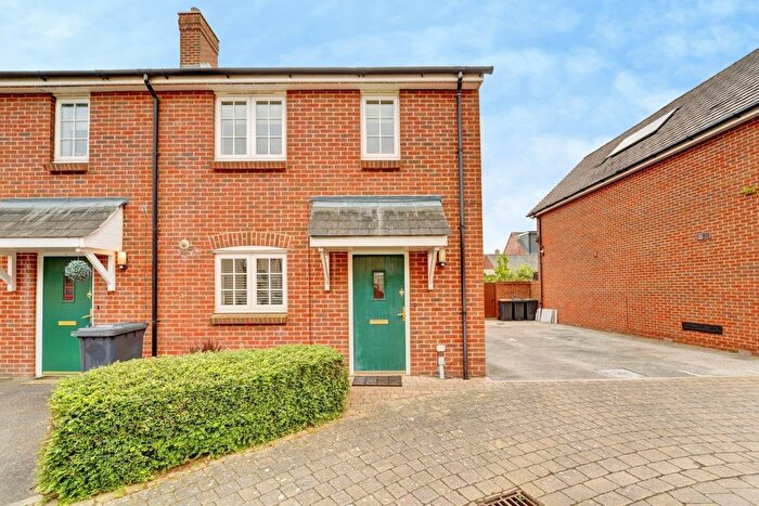 2 Bedroom End Terrace House For Sale In Linnet Lane, Wixams, MK42