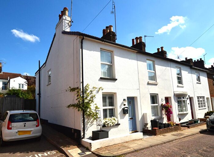 2 Bedroom Terraced House For Sale In Bedford Road, St Albans, AL1