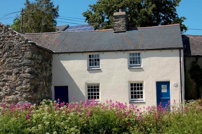 2 Bedroom Cottage For Sale In Llanegryn, Tywyn, LL36