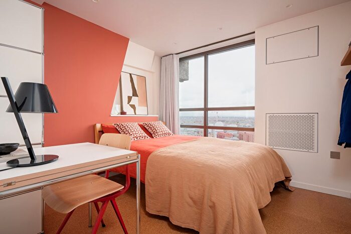 1 Bedroom Flat To Rent In Balfron Tower, St Leonards Road, London, E14