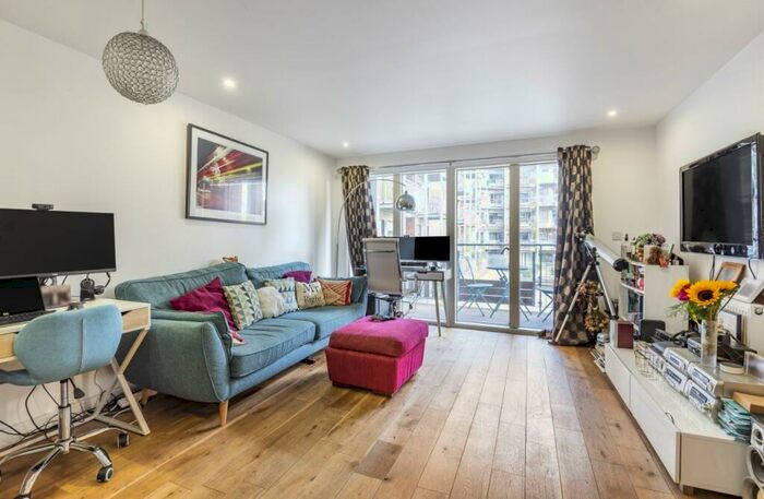 1 Bedroom Flat To Rent In Seren Park Gardens London, SE3