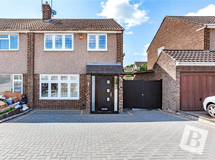 3 Bedroom Semi-Detached House For Sale In Poppy Close, Pilgrims Hatch, Brentwood, Essex, CM15