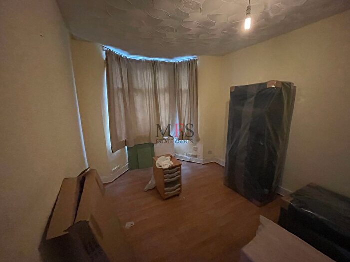 4 Bedroom Terraced House To Rent In Tachbrook Road, Southall, UB2