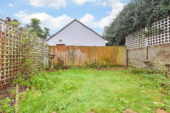 3 Bedroom Semi Detached House For Sale In St. Margaret's Drive, Walmer, Deal, Kent, CT14