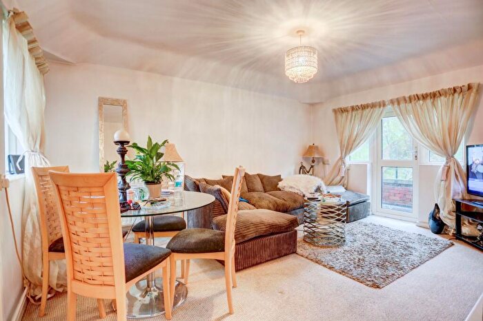 1 Bedroom Flat For Sale In Carden Avenue, Brighton, BN1