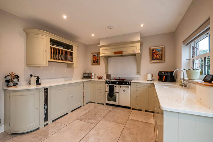 3 Bedroom End Of Terrace House For Sale In East Cliffe, Lytham, FY8
