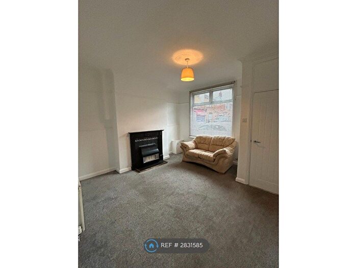 2 Bedroom End Terrace House To Rent In Thompson St West, Darlington, DL3