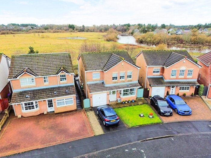 4 Bedroom Villa For Sale In Glenbervie Wynd, Irvine, KA11