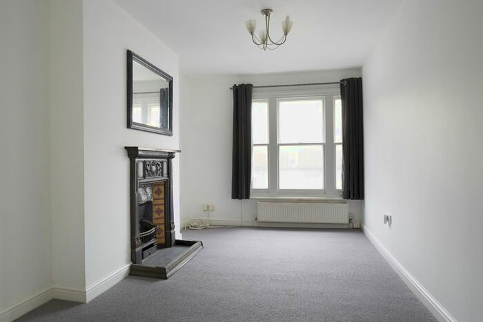 2 Bedroom Maisonette To Rent In Chesham Road, Brighton, BN2