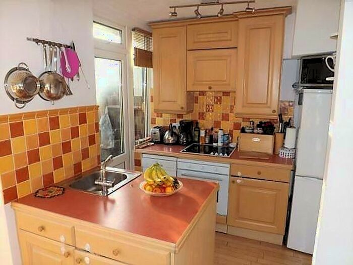 3 Bedroom Terraced House To Rent In Knollmead, Surbiton, KT5