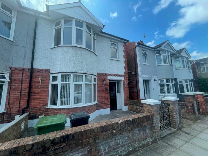 3 Bedroom Semi-Detached House To Rent In St. Swithuns Road, Portsmouth, PO2