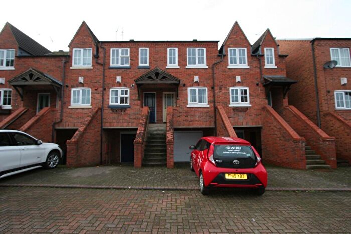 2 Bedroom Detached House To Rent In The Roods, Rothley, LE7