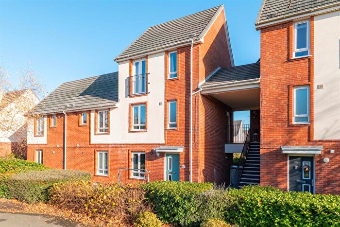 2 Bedroom Apartment For Sale In Ayrshire Close, Buckshaw Village, PR7