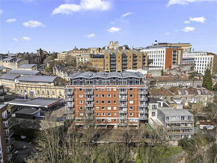 2 Bedroom Apartment For Sale In Park Row, Bristol, BS1