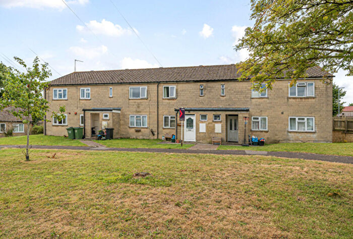 2 Bedroom Apartment For Sale In Fulwell Close, Faulkland, Radstock, Somerset, BA3
