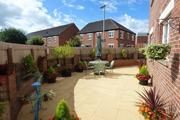 2 Bedroom Flat To Rent In Geoffrey Farrant Walk, Taunton, TA1