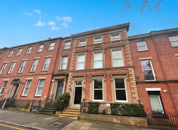 2 Bedroom Flat For Sale In Winckley Square, Preston, Lancashire, PR1