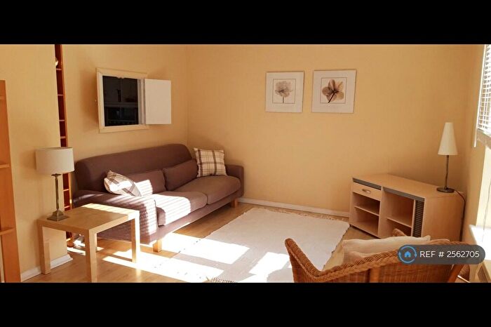 1 Bedroom Flat To Rent In Poolmans Street, London, SE16