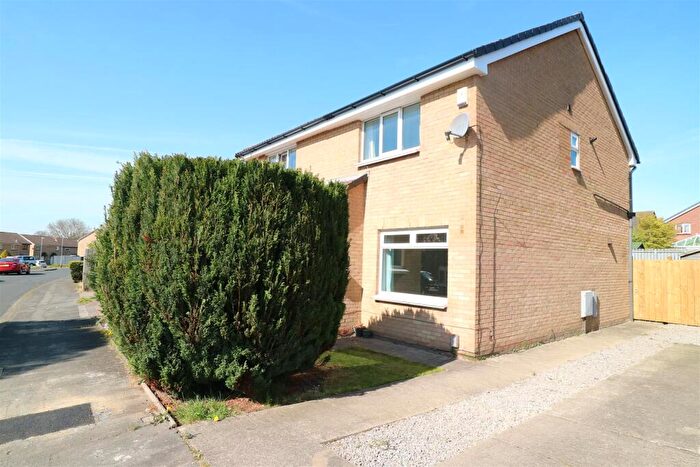 2 Bedroom Semi-Detached House To Rent In Rochester Way, Darlington, DL1