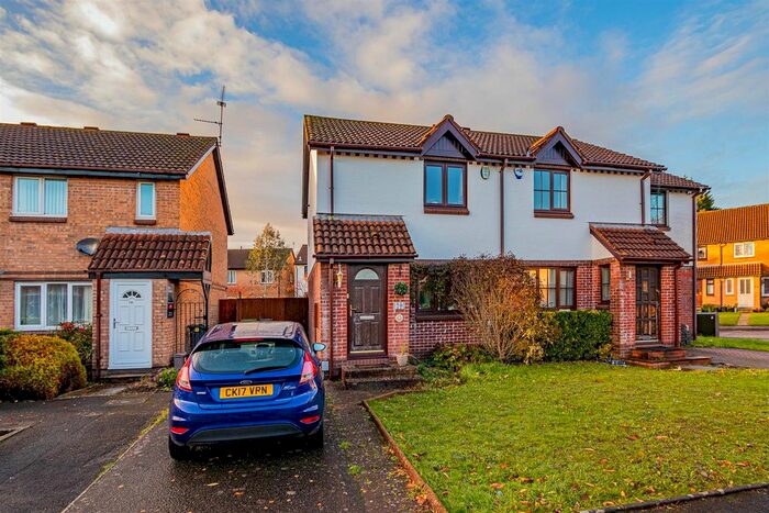 2 Bedroom Property To Rent In Kenley Close, Llandaff, Cardiff, CF5