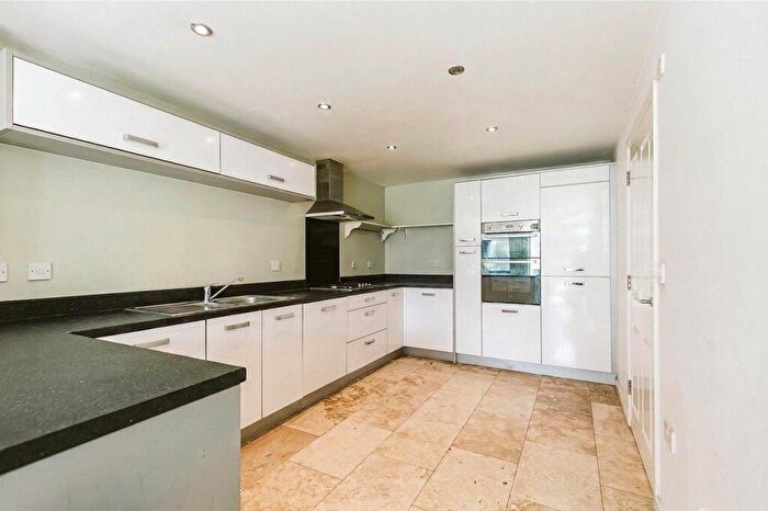 4 Bedroom Terraced House To Rent In Dorian Road, Horfield, Bristol, BS7